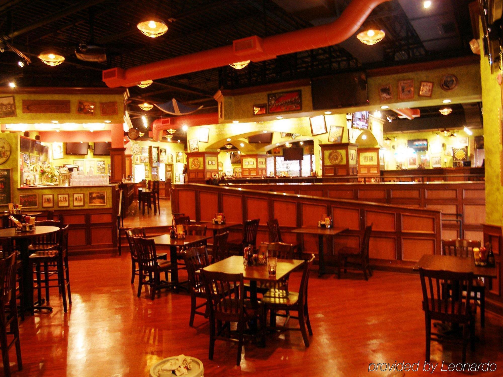 Clock Tower Resort And Conference Center - Rockford Restaurant photo